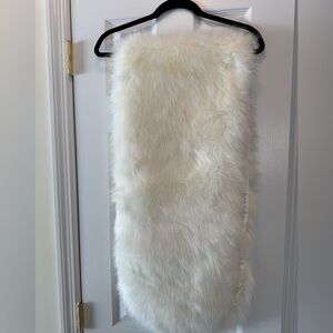 Luxurious White Faux Fur Shawl